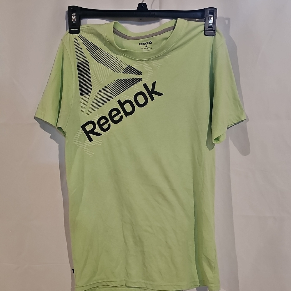 Reebok Green Short Sleeve Athletic Tee
